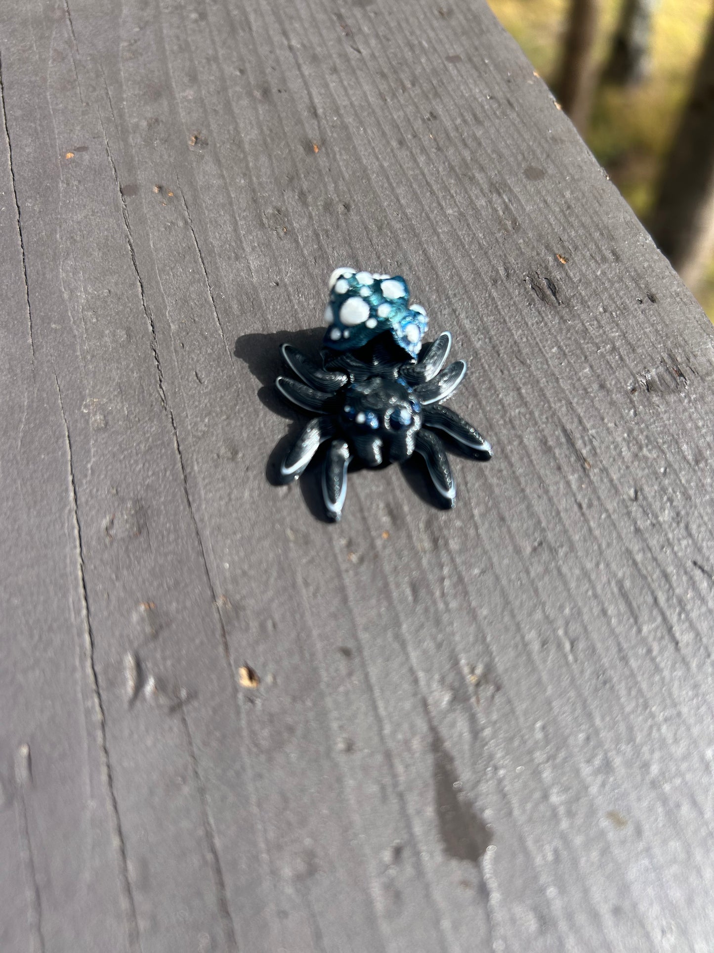 Magnetic Articulated Mushroom Spiders