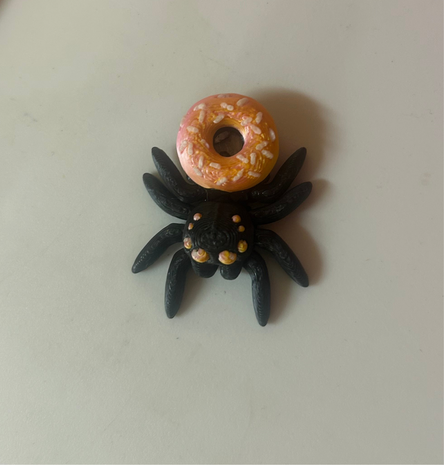 Magnetic Articulated Doughnut Spiders