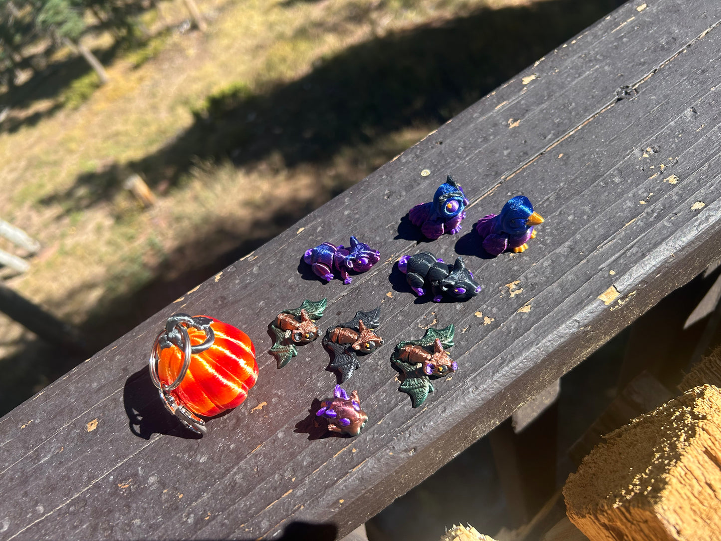 Halloween Mystery Hatchling Keychains (Med)