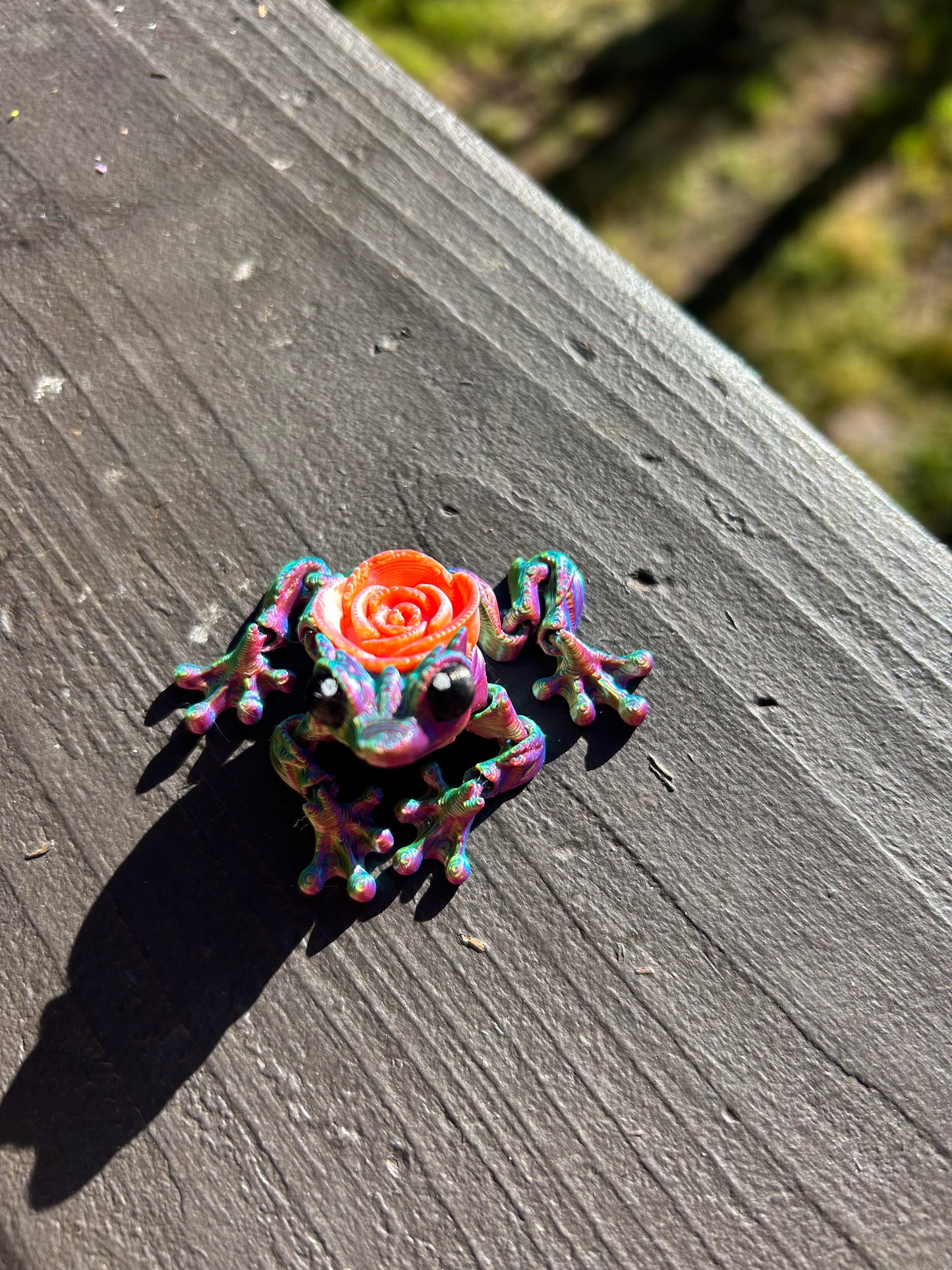 Tiny Rose Frog Magnet