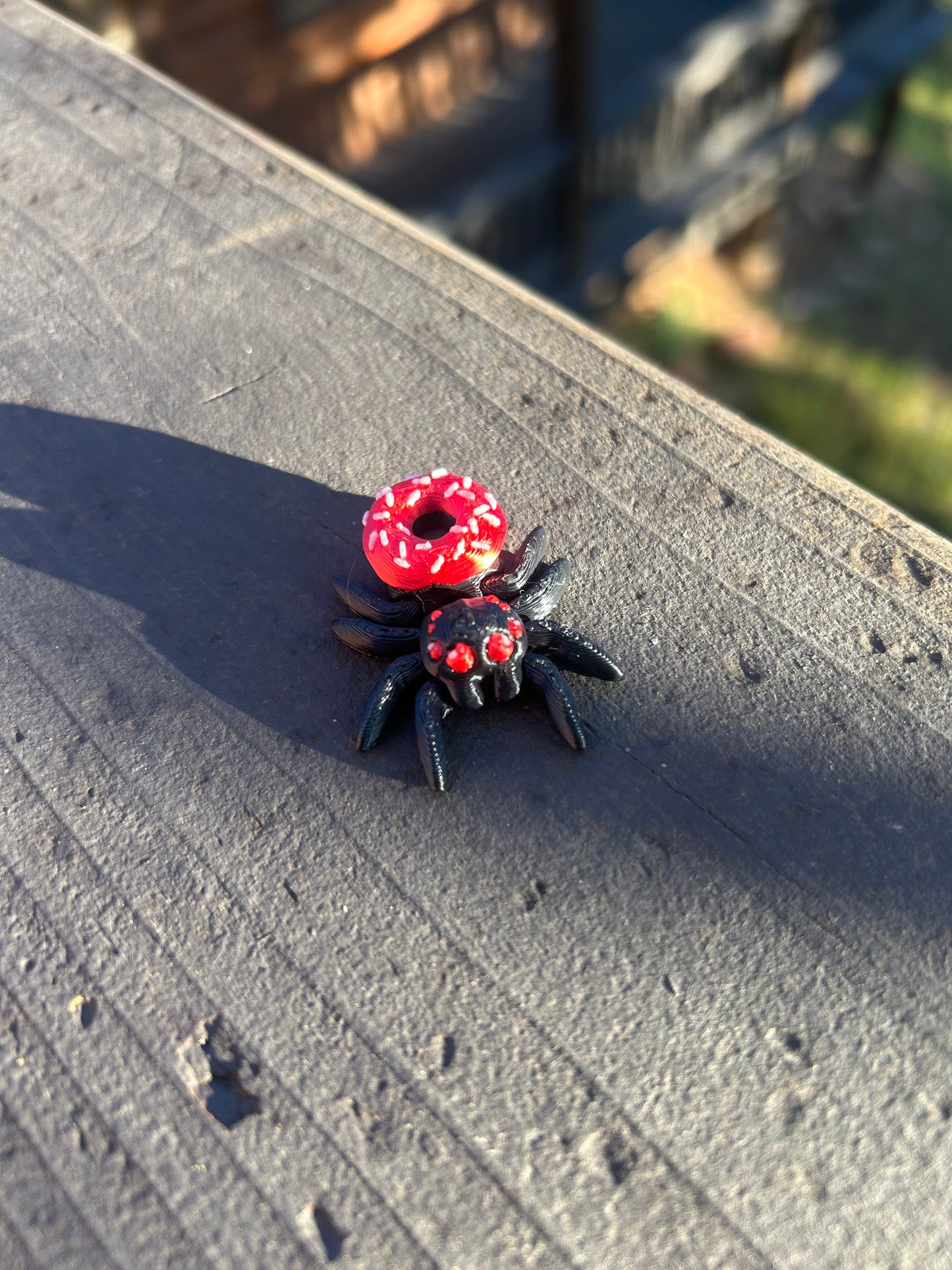 Magnetic Articulated Doughnut Spiders