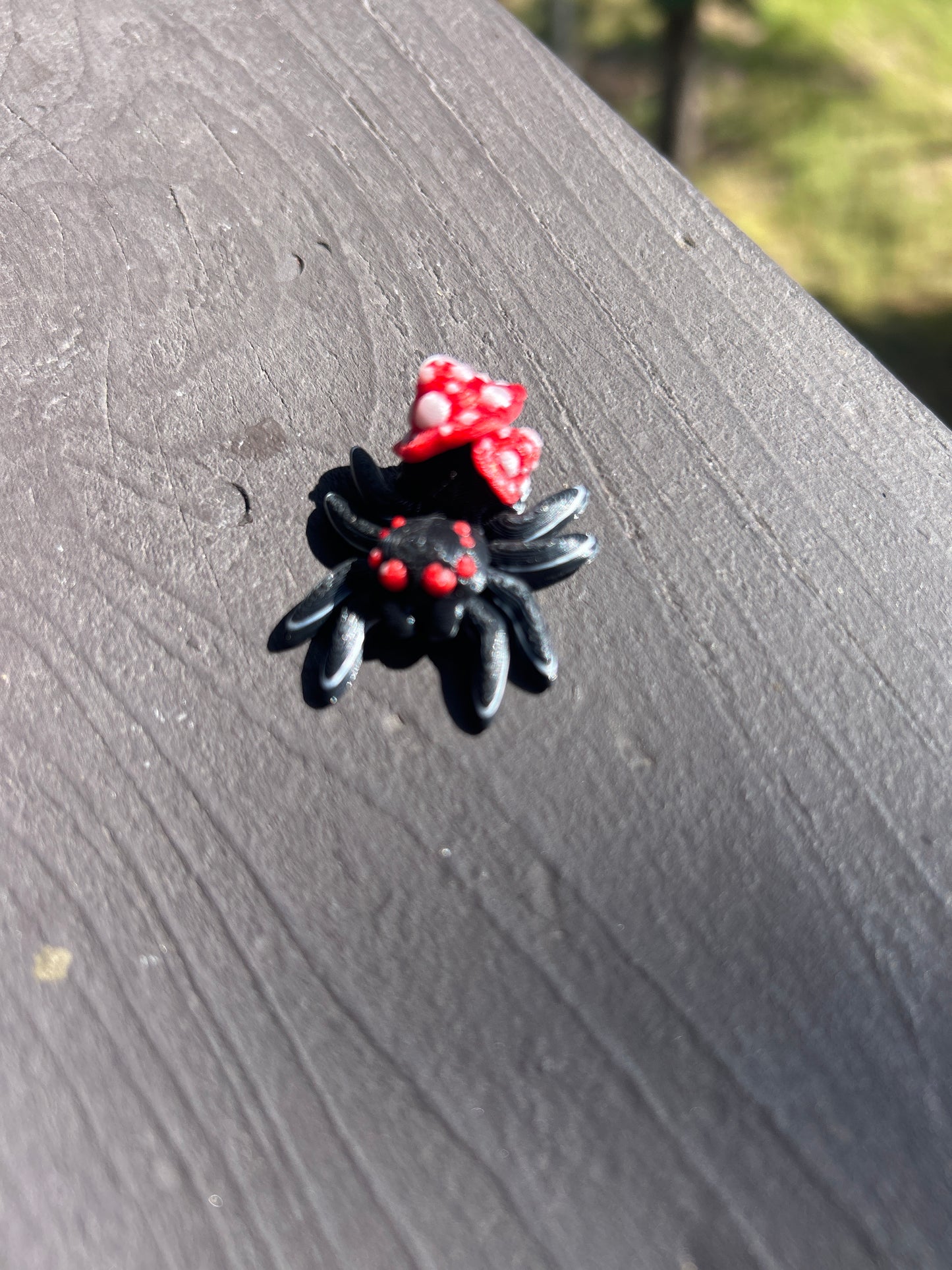 Magnetic Articulated Mushroom Spiders