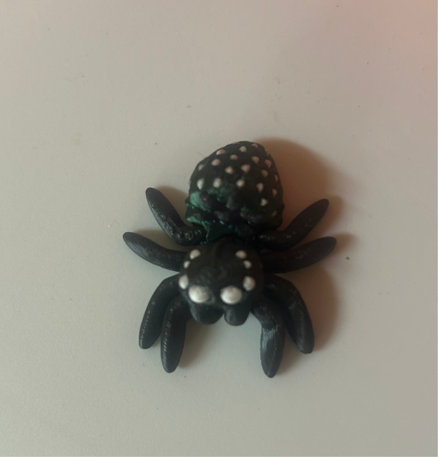 Magnetic Articulated Strawberry Spiders