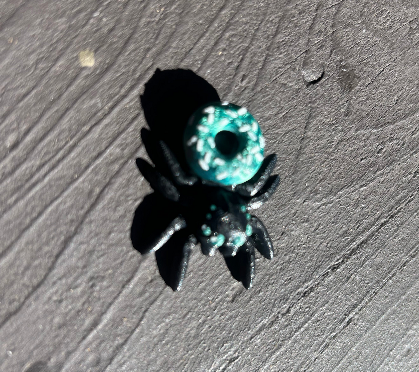 Magnetic Articulated Doughnut Spiders