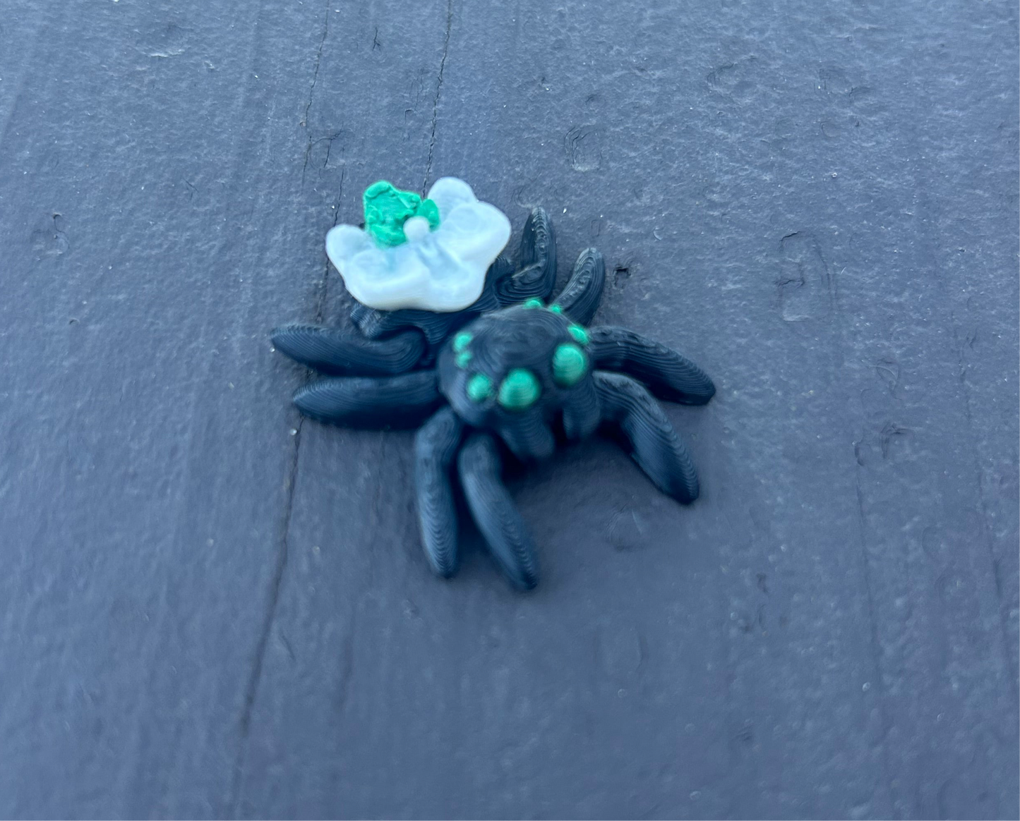 Magnetic Articulated Orchid Spiders