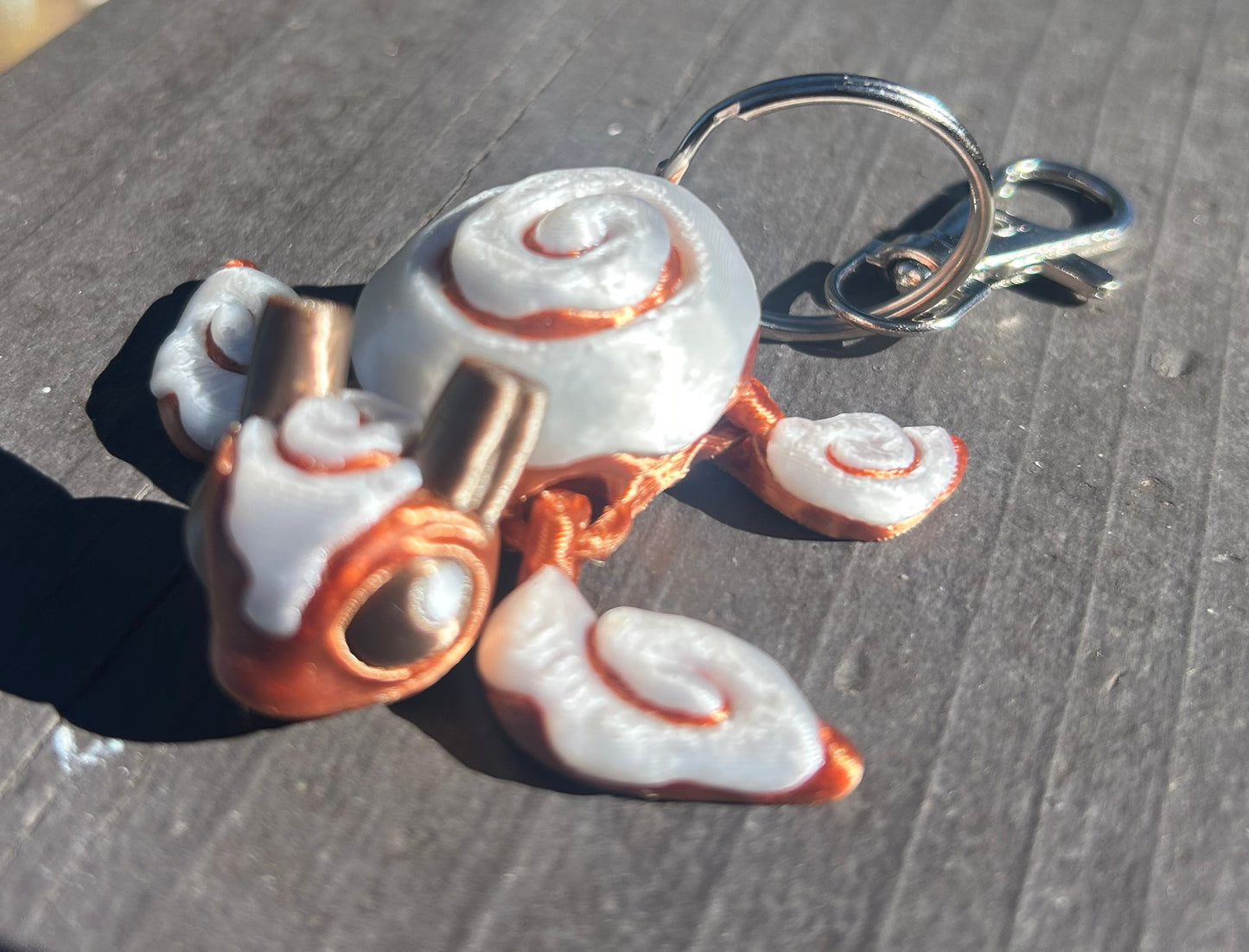 Cinnaswirl Turtle Keychains