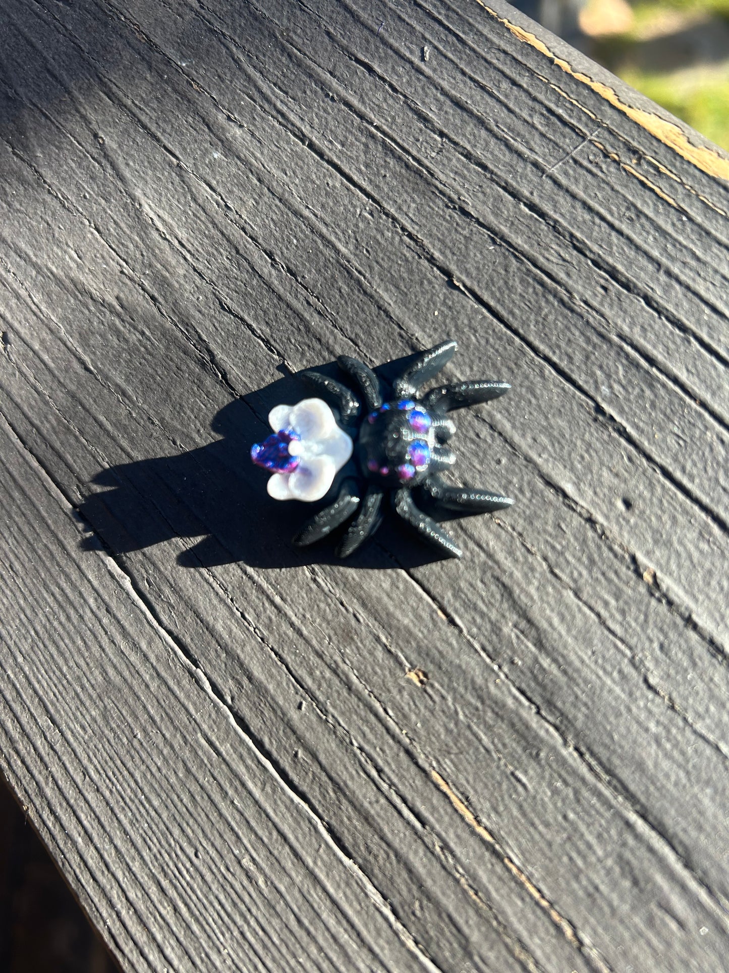 Magnetic Articulated Orchid Spiders