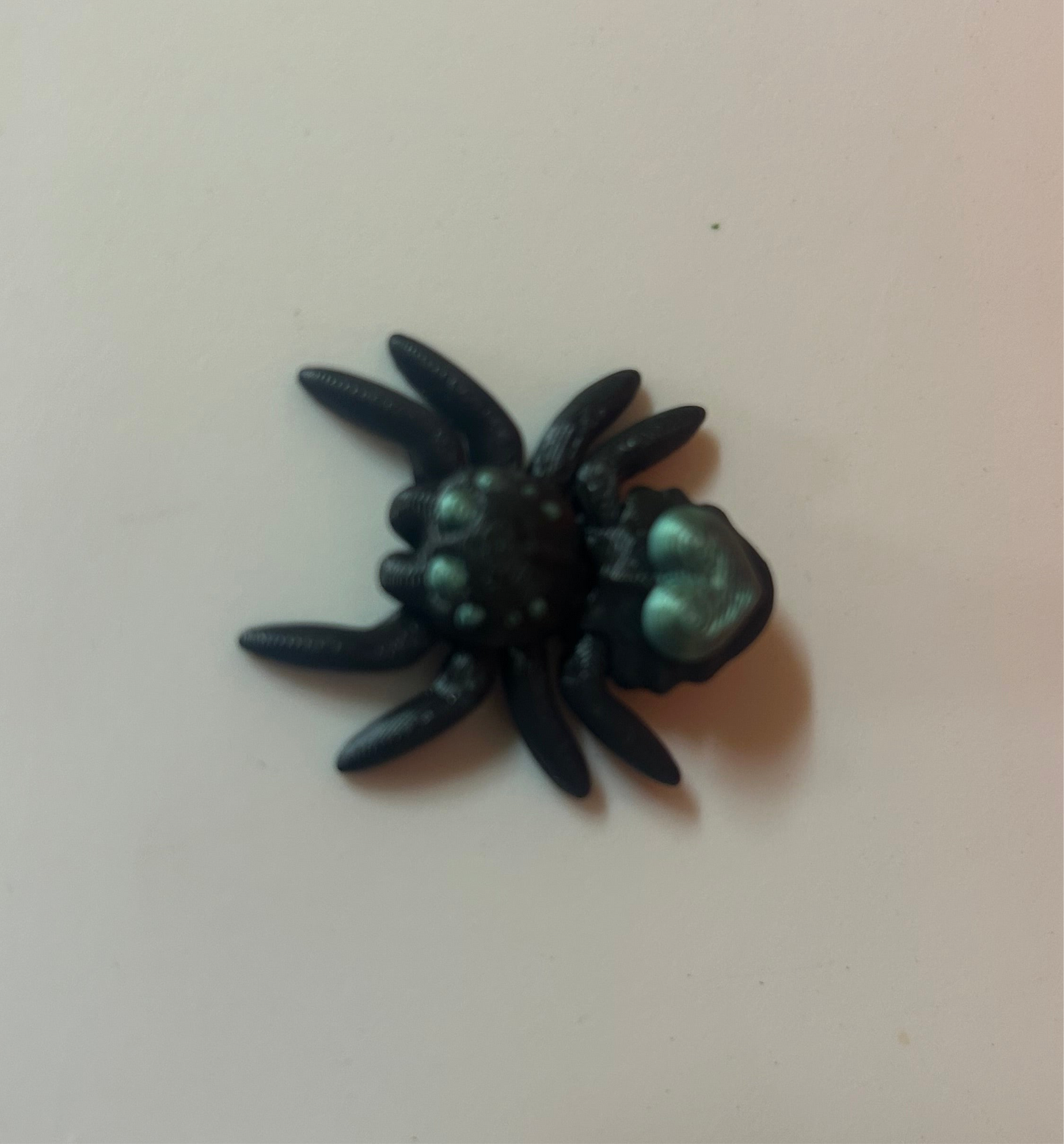 Magnetic Articulated Heart Spiders